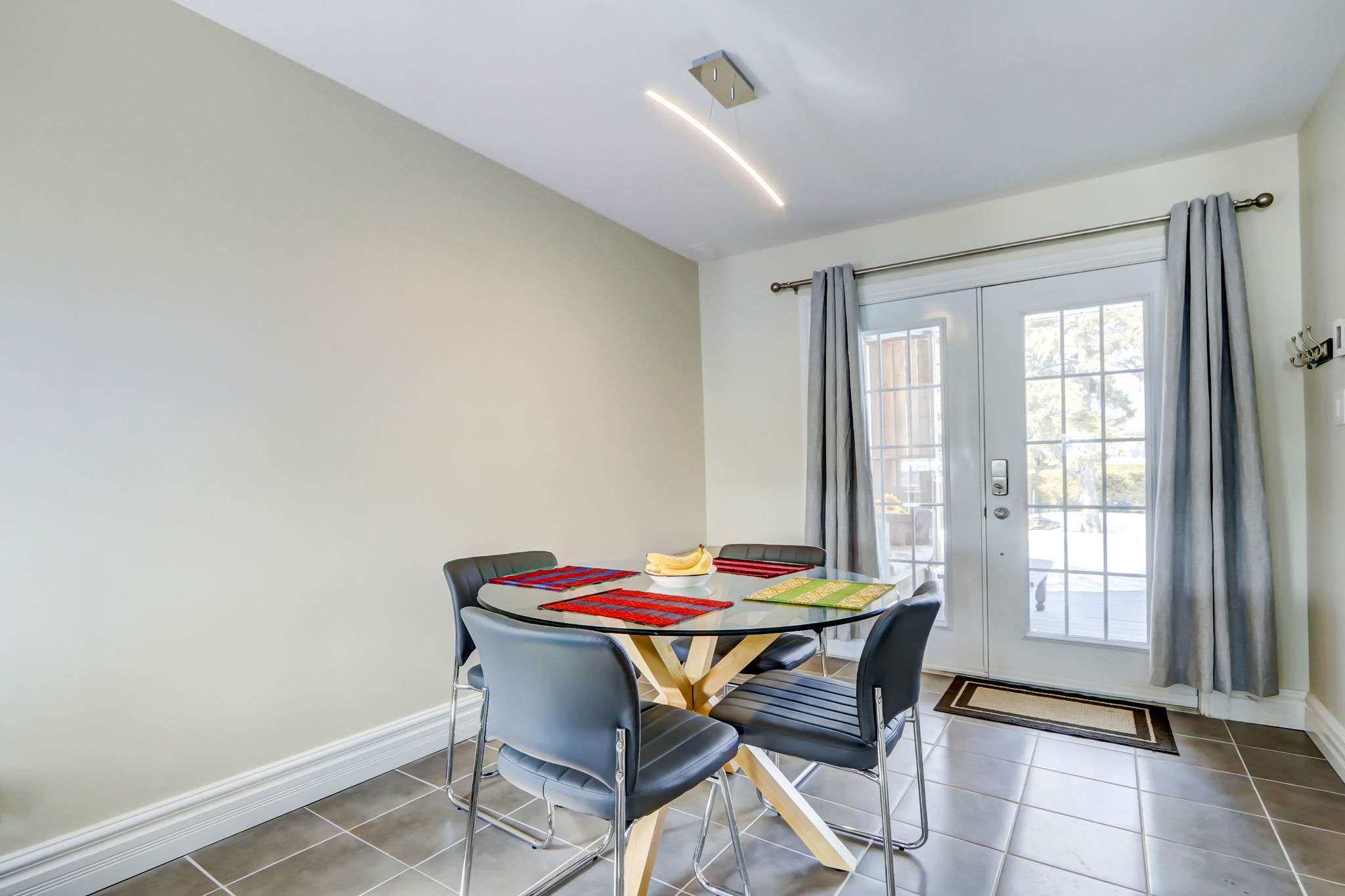 JACQUESCARTIER / GATINEAU, QC MAISON Solo Inc.